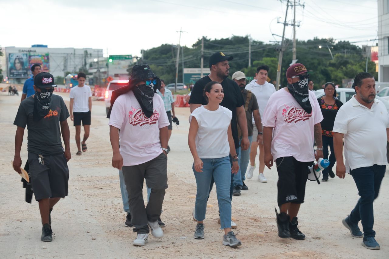 uploads/6/32/01 (610).Jpeg